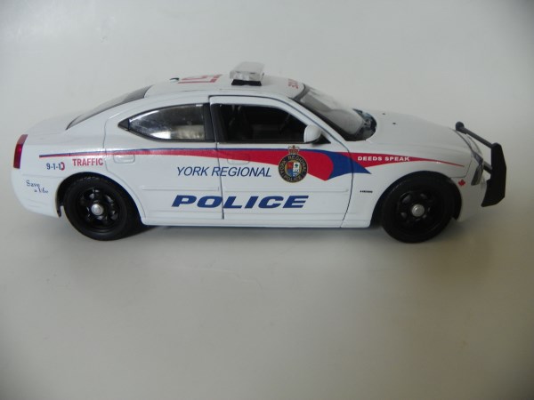 Custom police clearance diecast